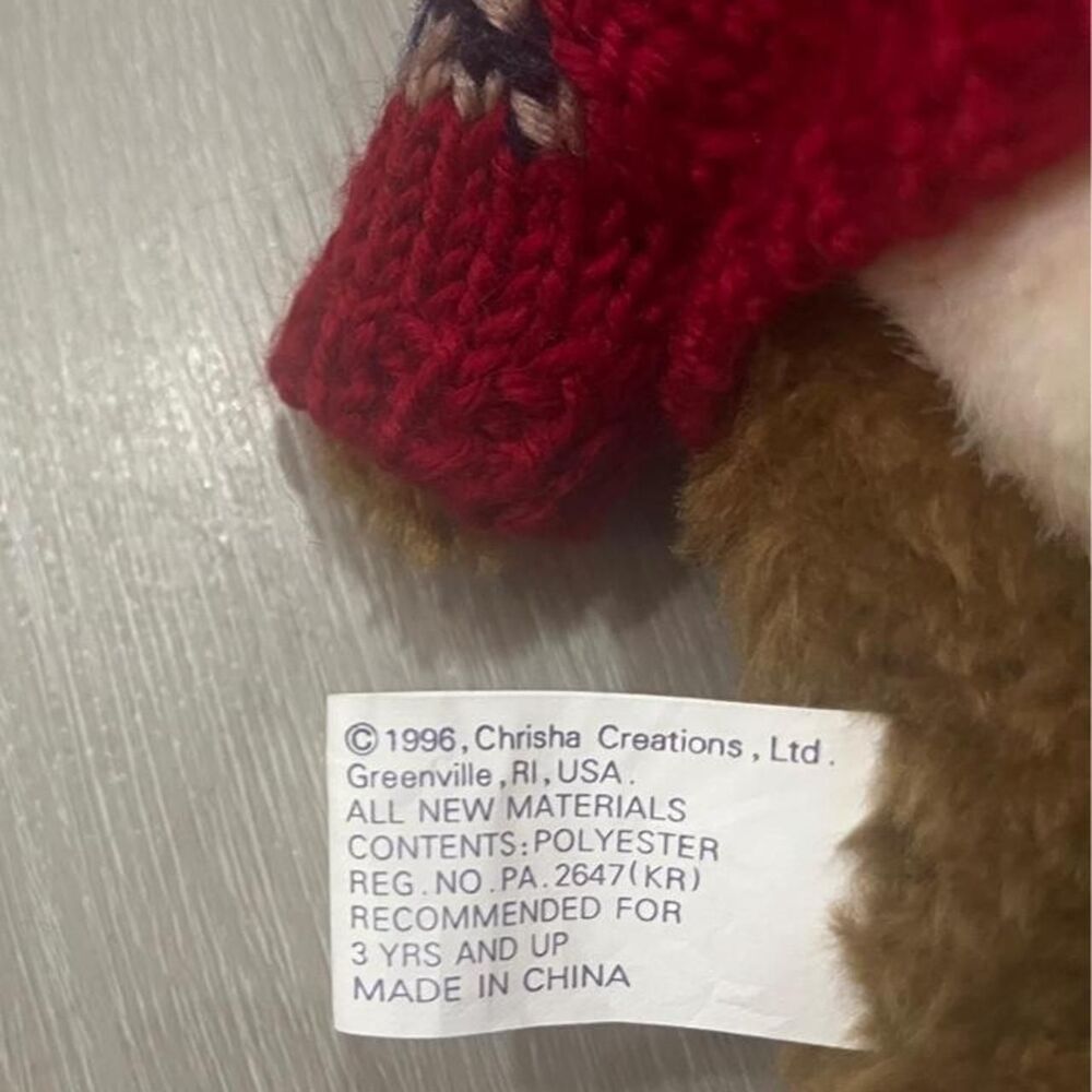 Vintage 1996 Chrisha Creations Bear in Red Nordic Christmas Sweater - Picture 4 of 5